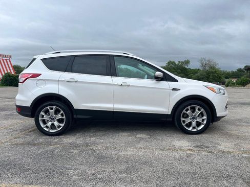 Used 2014 Ford Escape Titanium FWD image 5