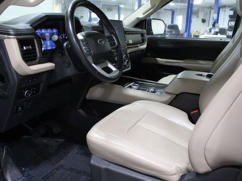 Used 2024 Ford Expedition Max Limited image 22