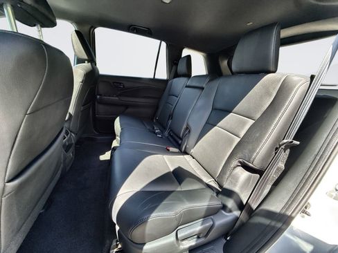 Used 2023 Honda Passport EX-L image 24