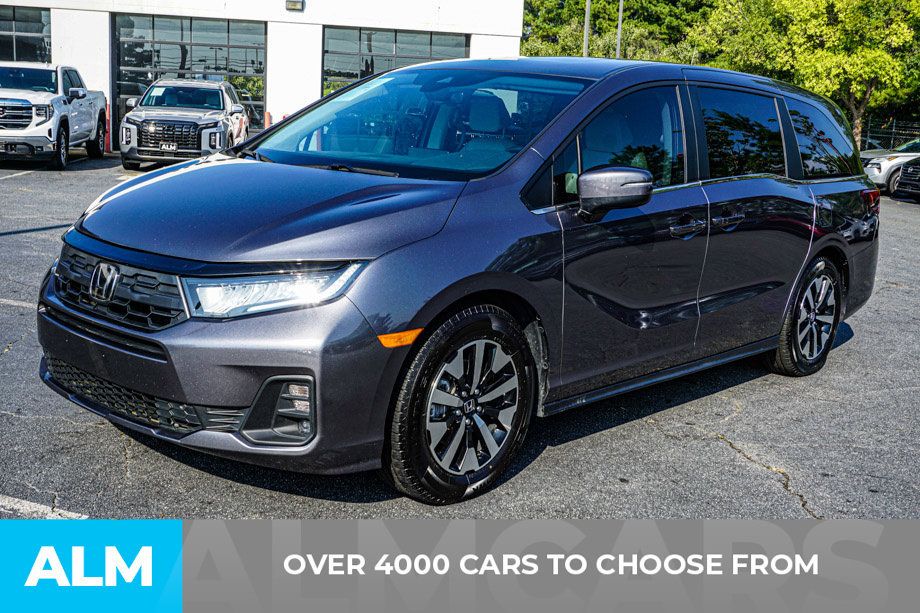 Used 2025 Honda Odyssey EX-L image 2