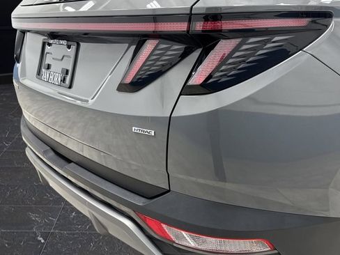 Used 2024 Hyundai Tucson Limited image 33