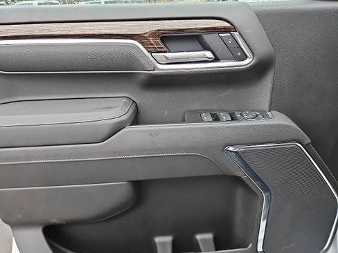 New 2026 GMC Sierra 1500 Elevation image 10