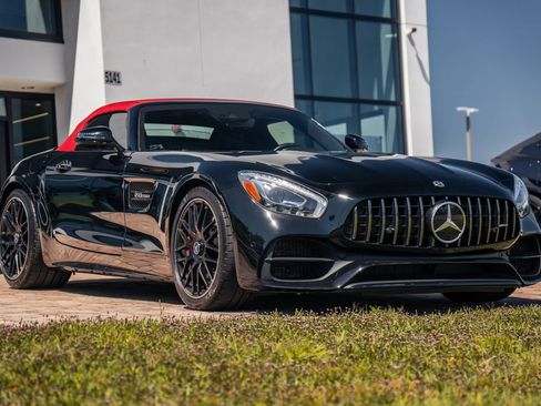 Used 2018 Mercedes-Benz AMG GT C image 7