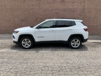 Used 2024 Jeep Compass Latitude