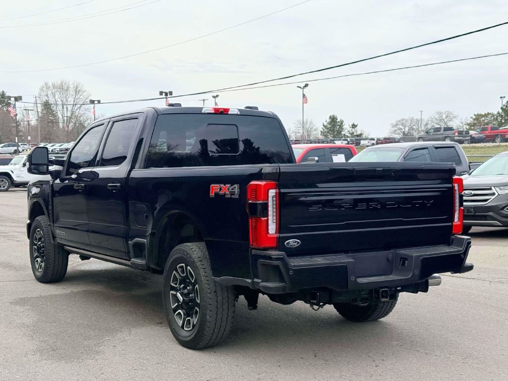 Used 2025 Ford F250 Platinum AWD/4WD image 10