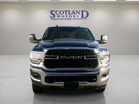 Used 2024 RAM 2500 Big Horn w/ Bed Utility Group image 3