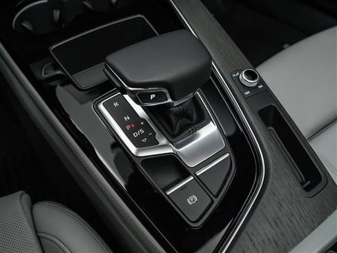 Used 2023 Audi A4 2.0T allroad Premium Plus image 27