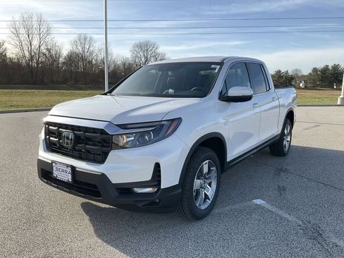 Used 2025 Honda Ridgeline RTL image 10