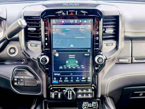 Used 2023 RAM 2500 Limited image 42