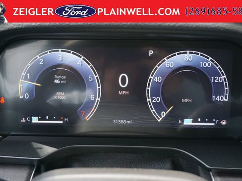 Used 2023 Jeep Grand Cherokee Limited AWD/4WD image 32