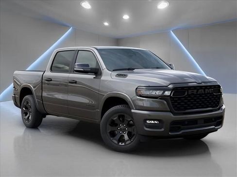 New 2026 RAM 1500 4x4 Crew Cab image 6