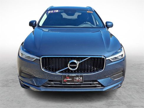 Used 2019 Volvo XC60 T6 Momentum w/ Premium Package image 2