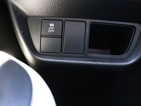 Used 2023 Honda HR-V LX image 23