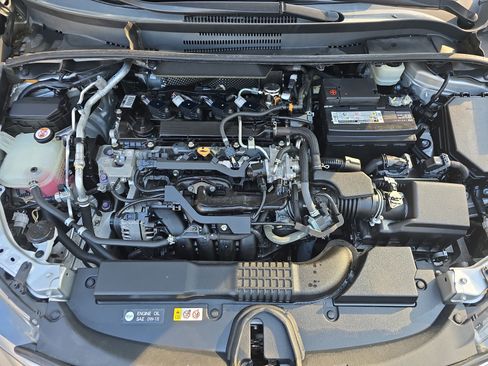 Used 2020 Toyota Corolla SE image 29