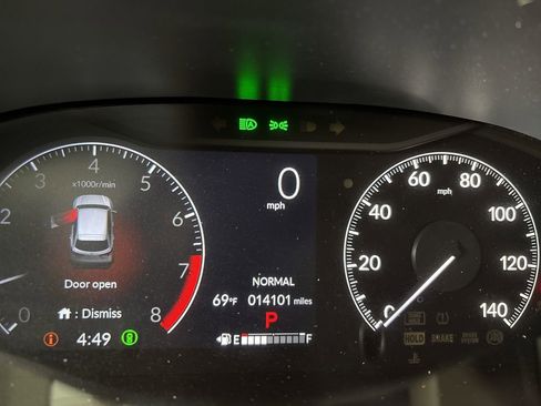 Used 2025 Honda HR-V LX image 13