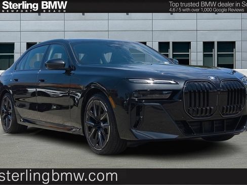 New 2026 BMW 740i w/ Premium Package RWD image 1