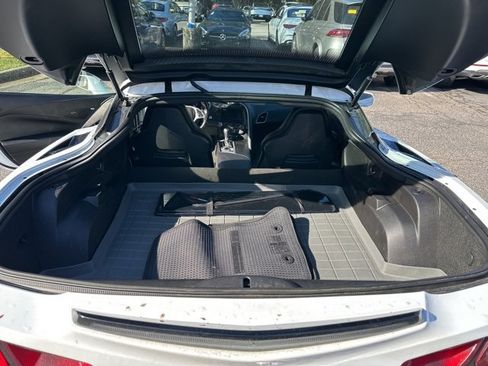 Used 2019 Chevrolet Corvette Stingray Coupe w/ 1LT image 11