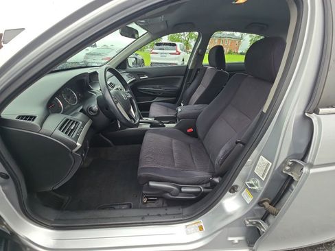 Used 2011 Honda Accord LX image 11