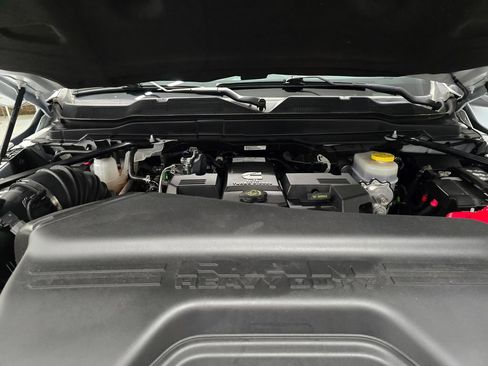 Used 2024 RAM 2500 Laramie w/ Safety Group AWD/4WD image 14