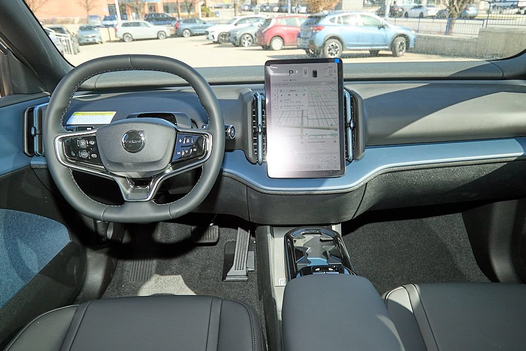 New 2026 Volvo EX30 Ultra w/ Protection Package Premier AWD/4WD image 18