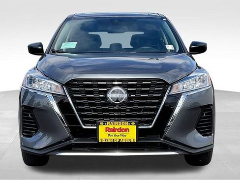 New 2025 Nissan Kicks Play S image 12