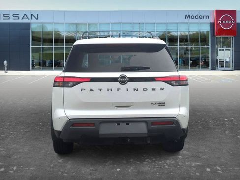 Certified 2026 Nissan Pathfinder Platinum w/ Cargo Package AWD/4WD image 4