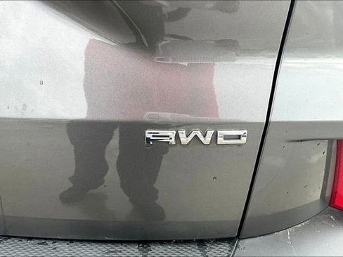 Used 2022 Ford Escape SEL w/ Class II Trailer Tow Package image 21