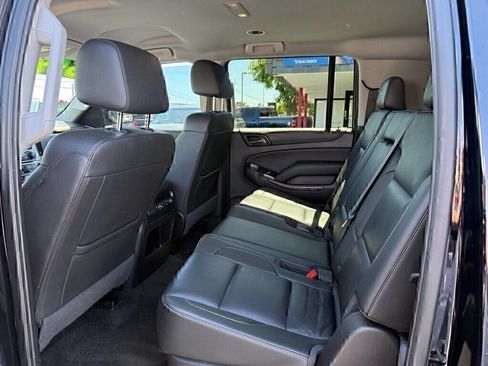 Used 2018 GMC Yukon XL SLT AWD/4WD image 13