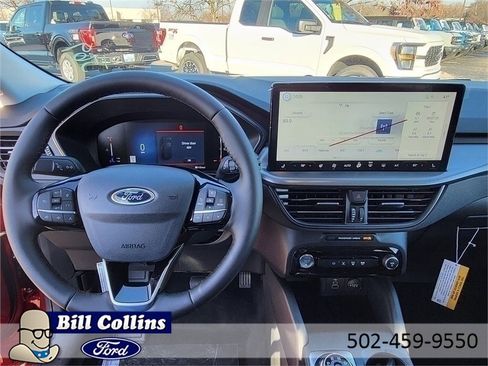 New 2024 Ford Escape SE image 10