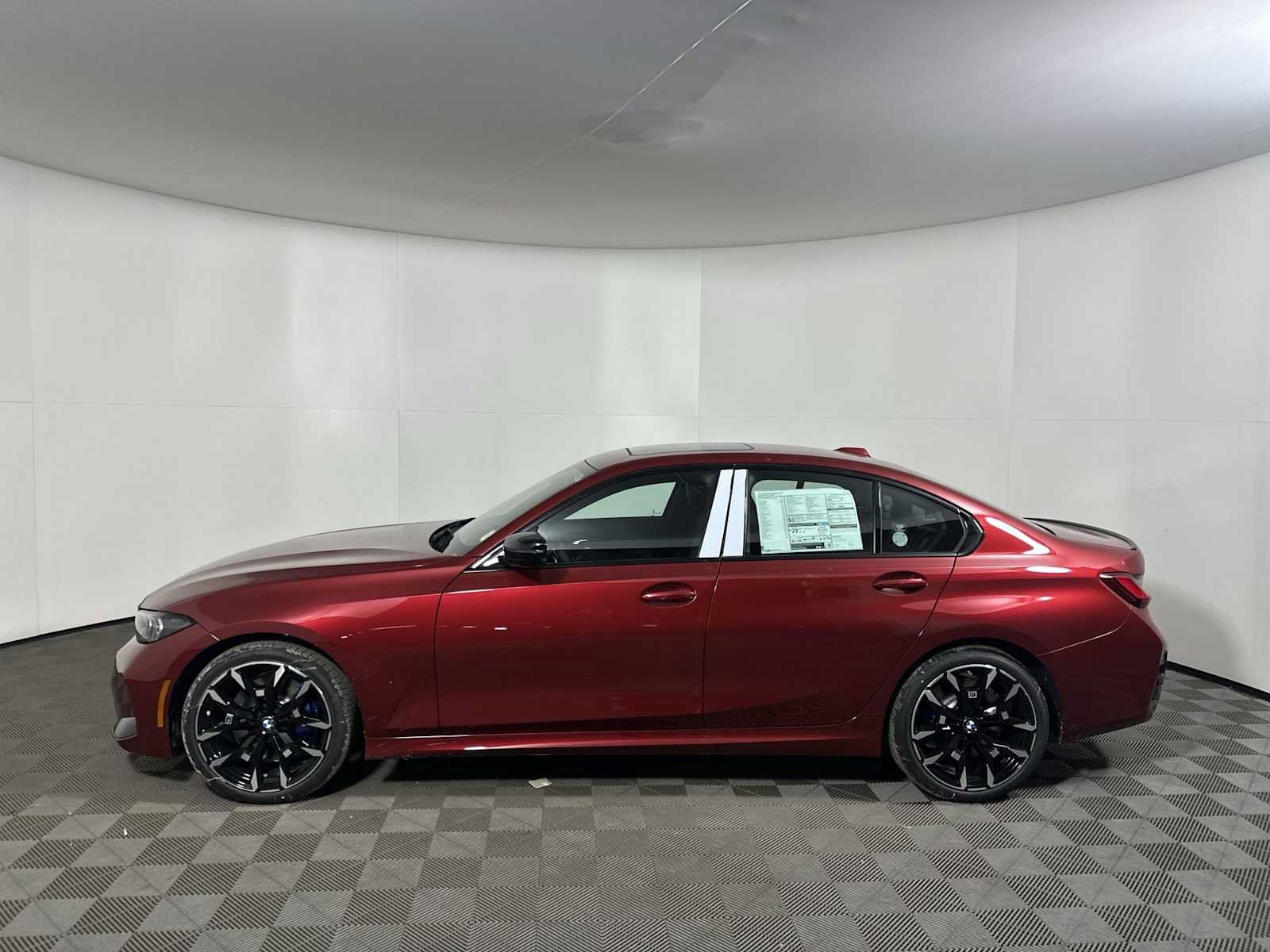 New 2026 BMW 330i xDrive Sedan w/ M Sport Package AWD/4WD image 4
