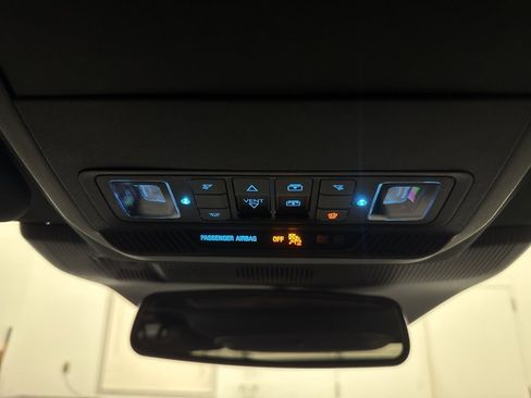 Used 2025 Ford Explorer ST image 45