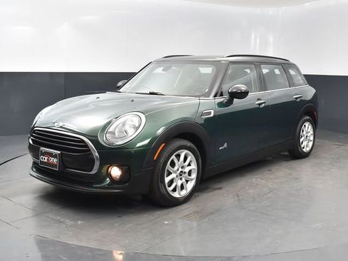 Used 2017 MINI Cooper Clubman ALL4 w/ Premium Package AWD/4WD image 1