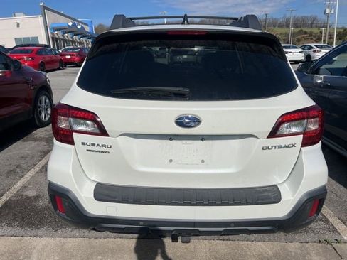 Used 2019 Subaru Outback 2.5i Limited w/ Popular Package #2 image 3