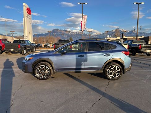 Used 2020 Subaru Crosstrek 2.0i Limited w/ Moonroof Package image 2