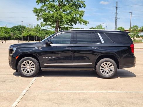 Used 2023 GMC Yukon Denali AWD/4WD image 4