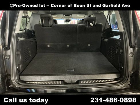Used 2015 Cadillac Escalade ESV Luxury AWD/4WD image 28