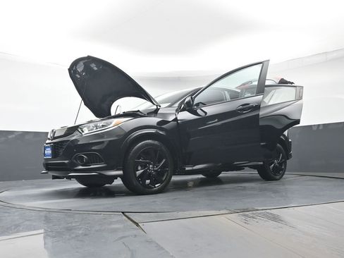 Certified 2022 Honda HR-V Sport image 45