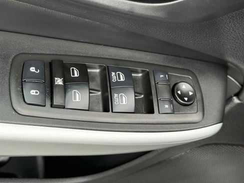 Used 2018 Jeep Cherokee Trailhawk image 96