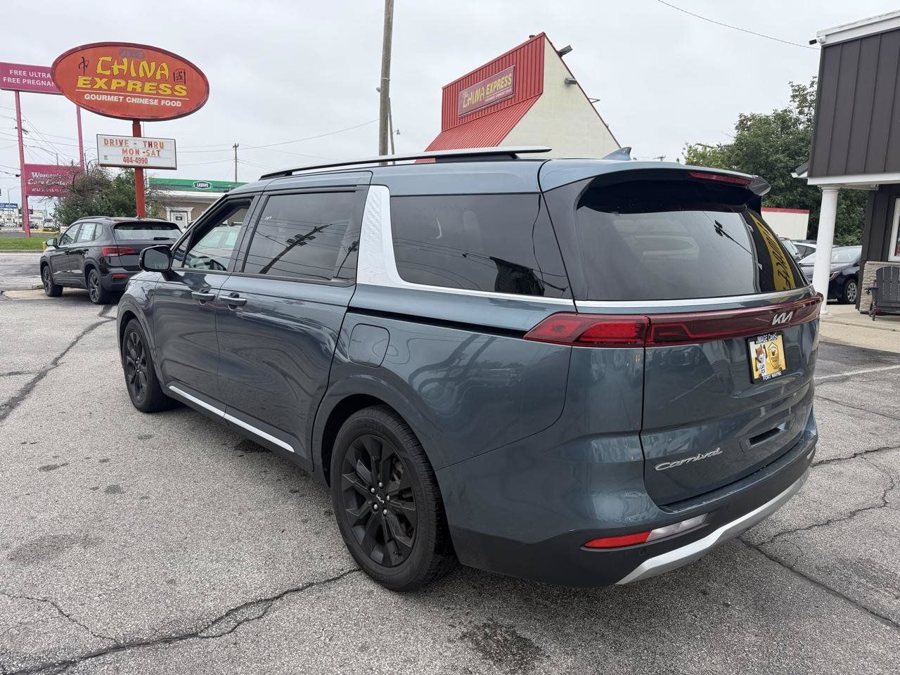 Used 2022 Kia Carnival SX Prestige FWD image 8