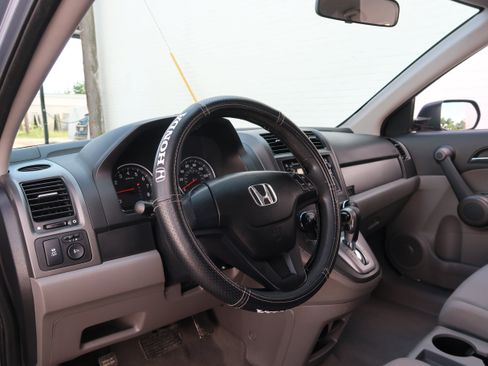 Used 2010 Honda CR-V LX image 19