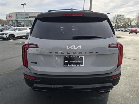 Used 2022 Kia Telluride EX w/ EX Premium Package image 4