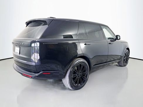 New 2026 Land Rover Range Rover Long Wheelbase SE AWD/4WD image 5