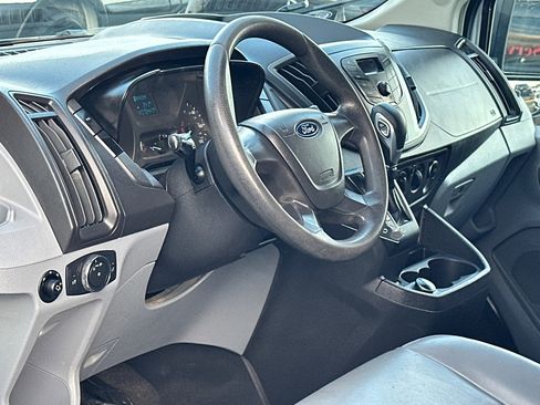 Used 2019 Ford Transit 250 130 Low Roof image 19