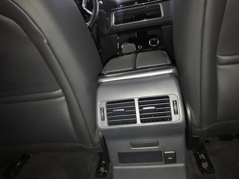 Used 2023 Land Rover Range Rover Velar S image 15