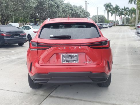 Used 2023 Lexus NX 250 FWD image 9