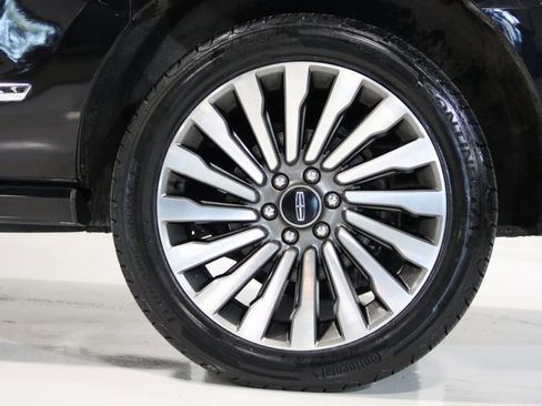 Used 2020 Lincoln Navigator L Reserve w/ Luxury Package image 85