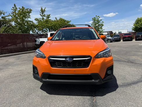 Used 2019 Subaru Crosstrek 2.0i Premium AWD/4WD image 2