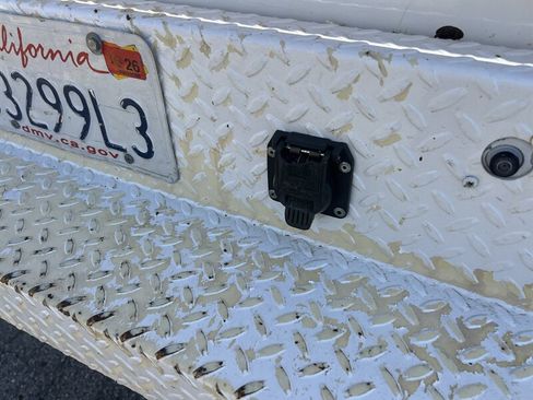 Used 2022 RAM 2500 Tradesman w/ Chrome Appearance Group image 30