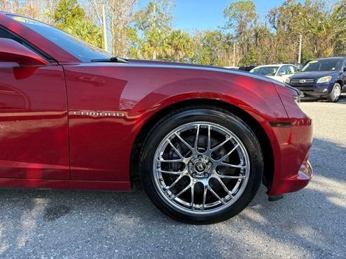 Used 2015 Chevrolet Camaro SS image 31