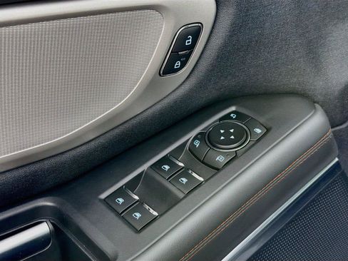 Used 2025 Ford Expedition Active AWD/4WD image 24
